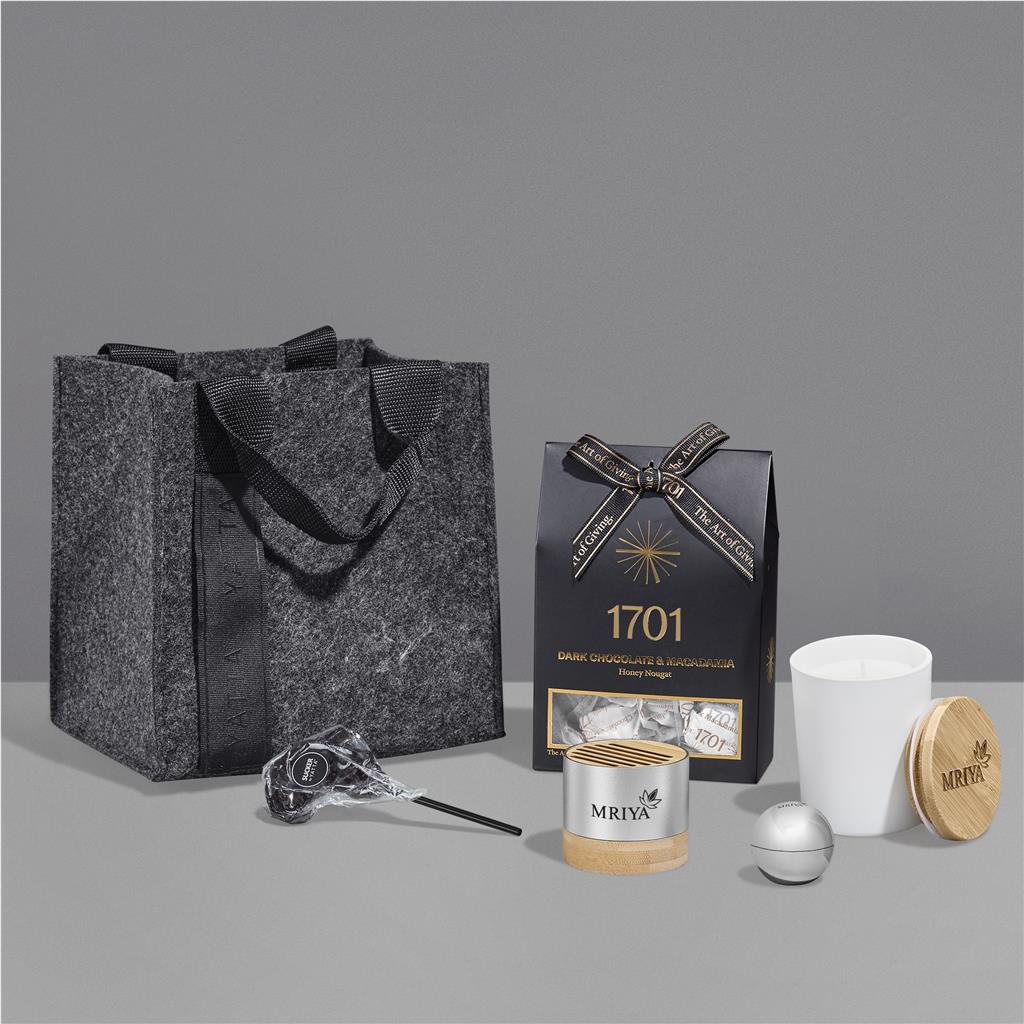 Yatta Fabulous Finds Hamper - SOLID WHITE