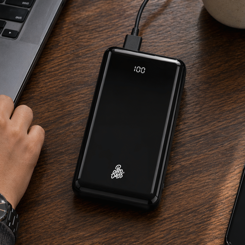 Pro Bass ChargeMax 2 10 000mAh power bank - Black