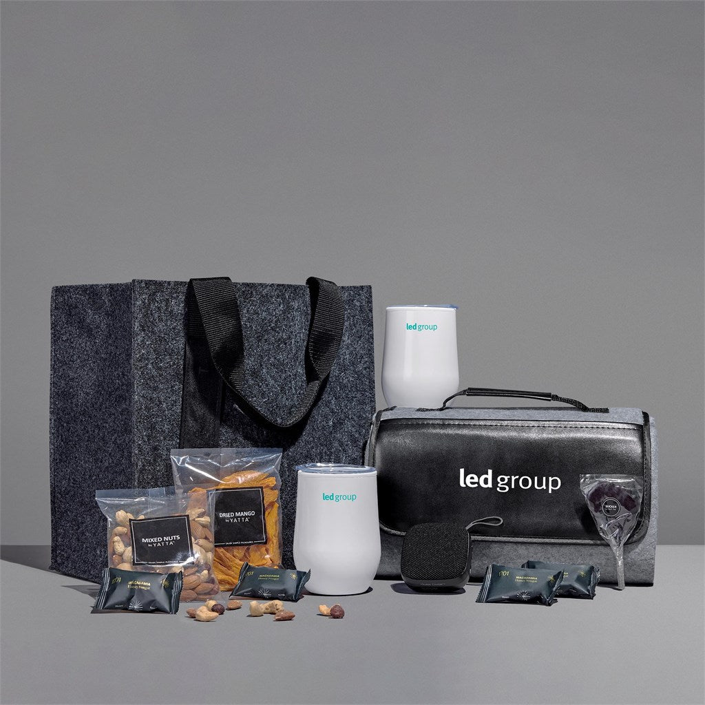 Yatta Lavishly Laden Hamper - SOLID WHITE