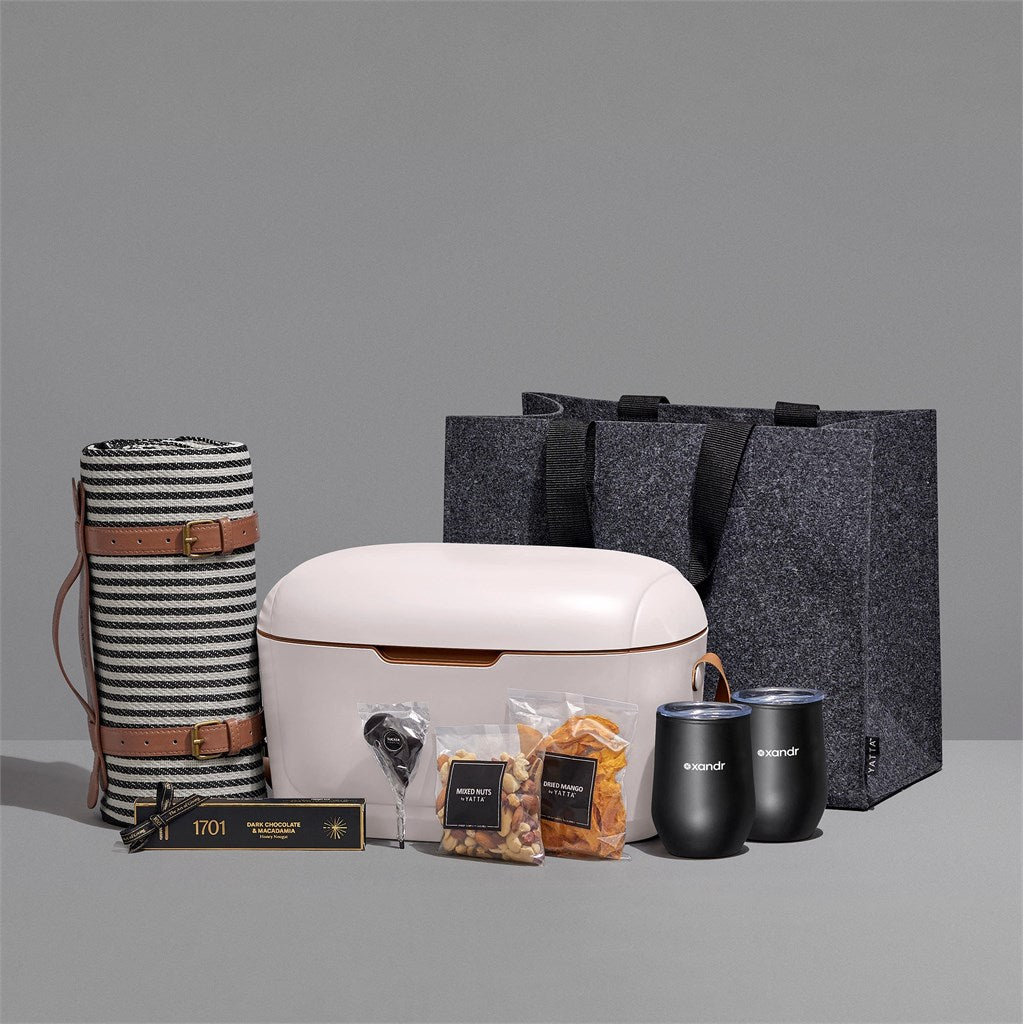 Yatta Sophisticated Soiree Hamper - CREAM