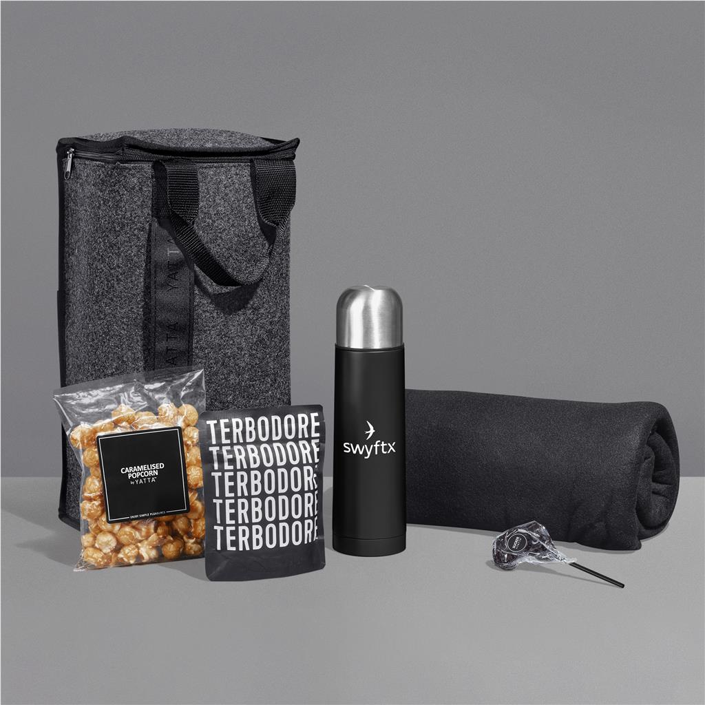 Yatta Charming Cuddle Hamper - BLACK