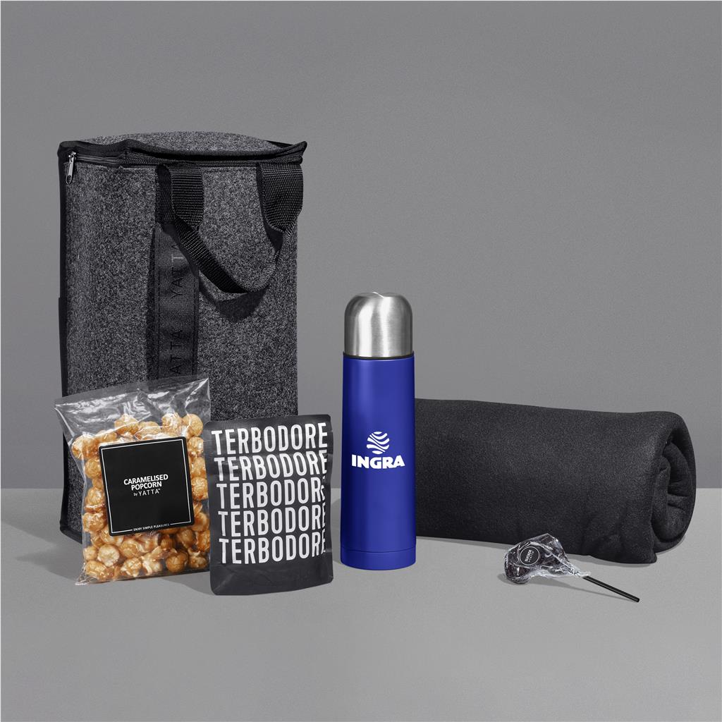 Yatta Charming Cuddle Hamper - BLUE