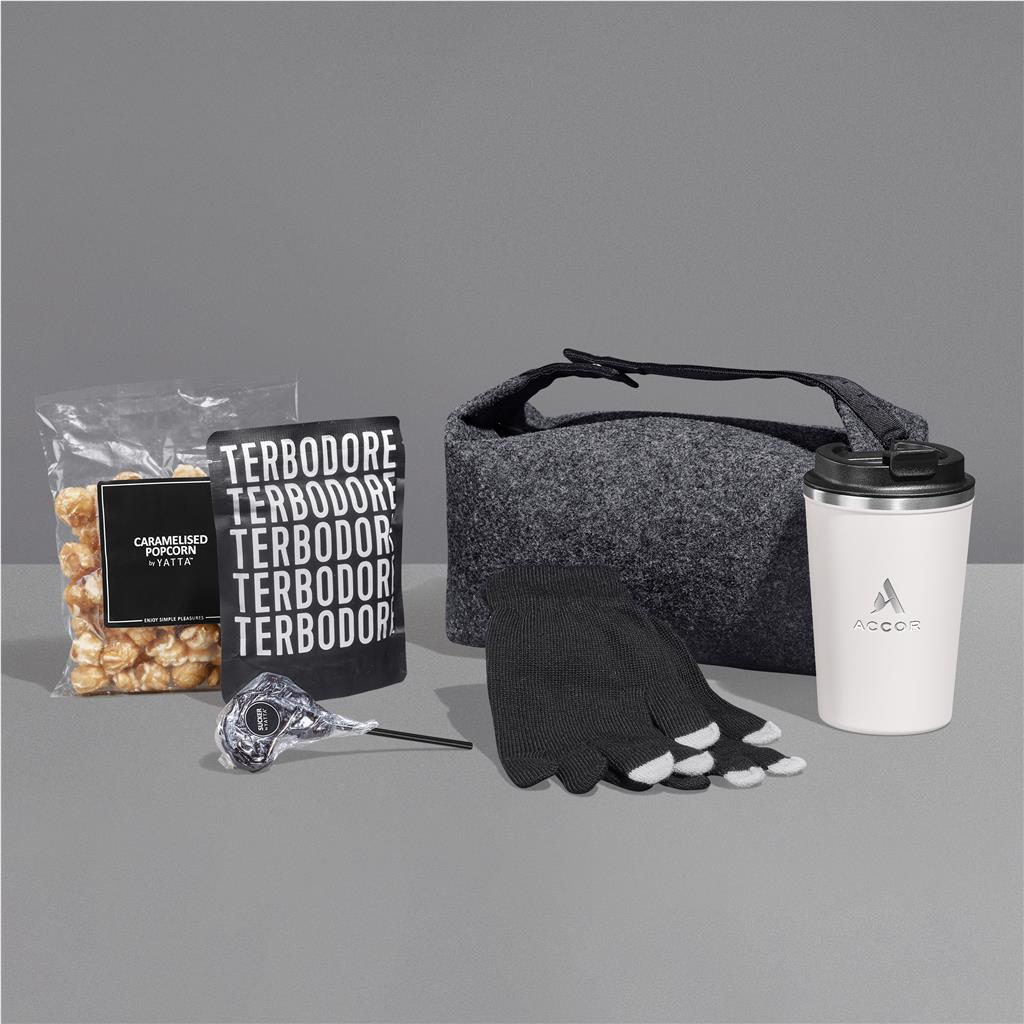 Yatta Frosty Fingers Hamper - OFF WHITE