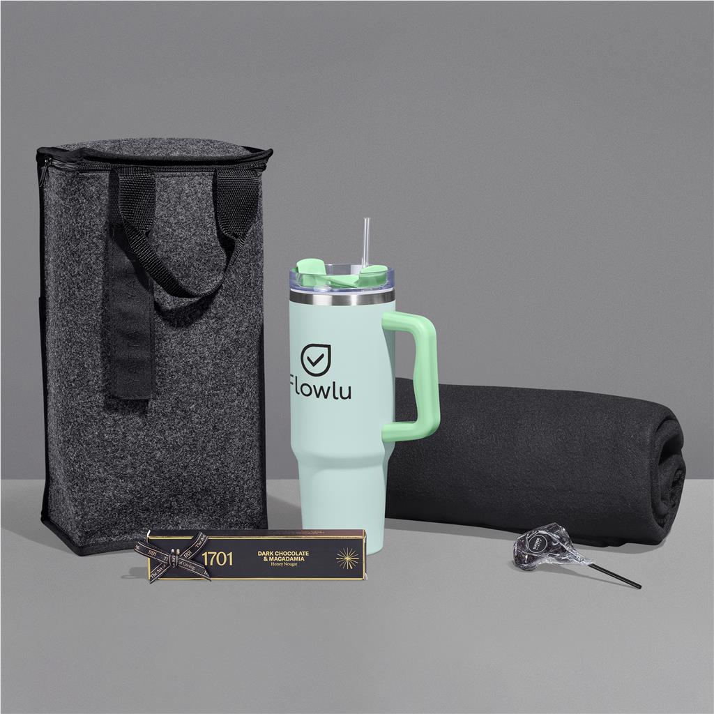 Yatta Warm Wishes Hamper - LIGHT GREEN