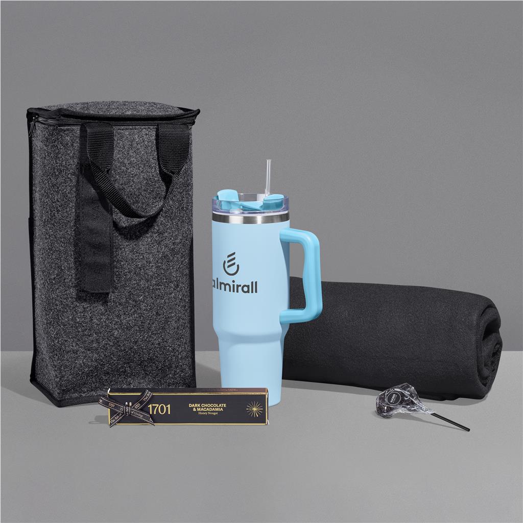 Yatta Warm Wishes Hamper - LIGHT TURQUOISE