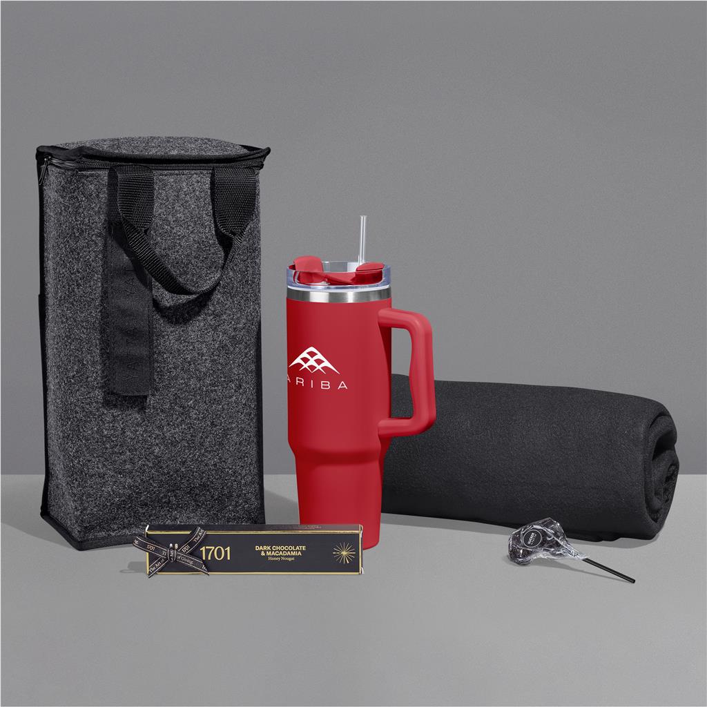 Yatta Warm Wishes Hamper - RED