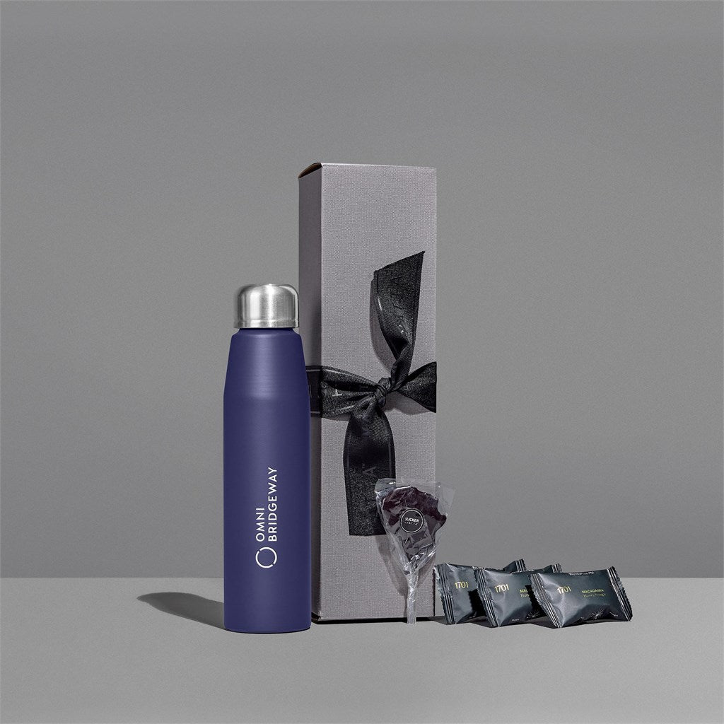 Yatta Classic Capsule Hamper - NAVY